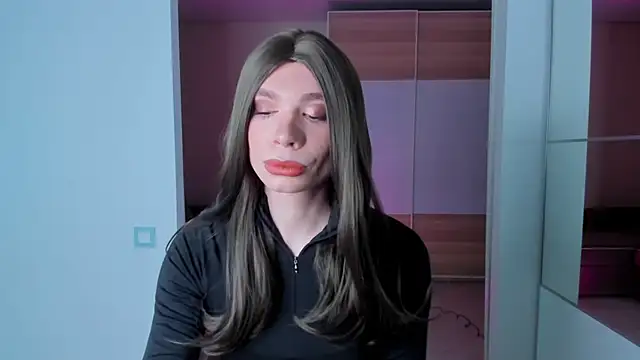 Snapshot of monicastark_ chatting on 28, 5, 2026 monicastark online show from 28, 5, 2026