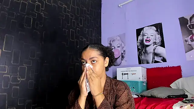 Alika01 online show from 17, 2, 2025