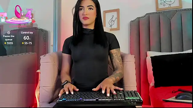 Snapshot of Scarleth6 chatting on 4, 3, 2025 Scarleth6 online show from 4, 3, 2025