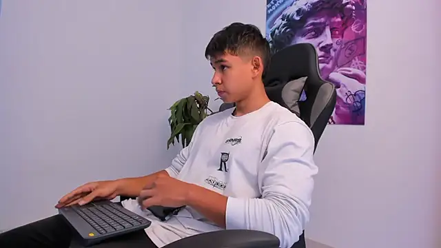 Bray Kevin online show from 4, 2, 2025