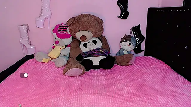 Snapshot of Ciinamonloren chatting on 19, 3, 2025 Ciinamonloren online show from 19, 3, 2025