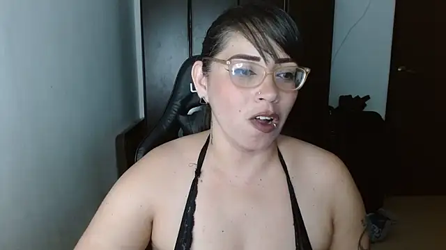 natashasmithe online show from 11, 2, 2025