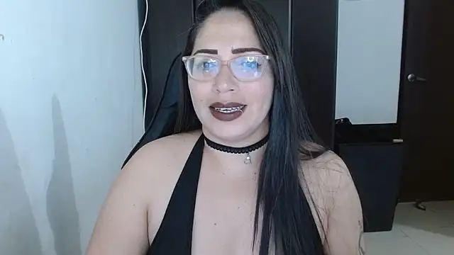 natashasmithe online show from 9, 11, 2025