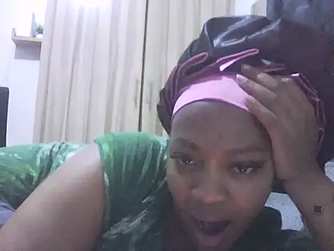 Snapshot of Brown_sexy chatting on 12, 1, 2026 Brown sexy online show from 12, 1, 2026