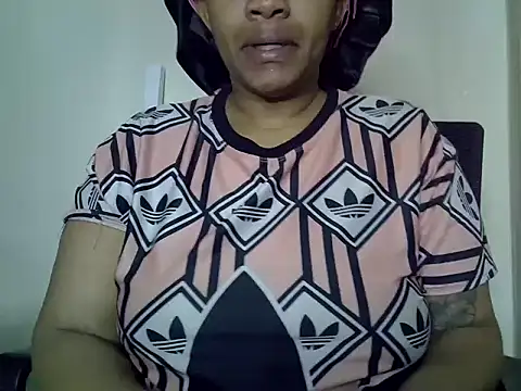 Snapshot of Brown_sexy chatting on 16, 2, 2026 Brown sexy online show from 16, 2, 2026