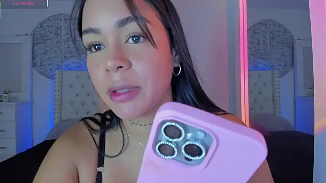 Snapshot of IsabelaVanegas_ chatting on 29, 9, 2025 IsabelaVanegas online show from 29, 9, 2025