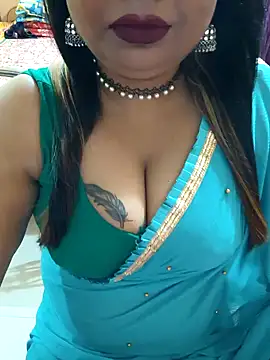 Snapshot of YR-SHIVANI chatting on 4, 2, 2025 YR-SHIVANI online show from 4, 2, 2025