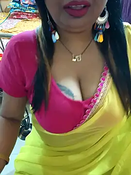 Snapshot of YR-SHIVANI chatting on 5, 2, 2025 YR-SHIVANI online show from 5, 2, 2025