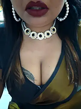 Snapshot of YR-SHIVANI chatting on 1, 3, 2025 YR-SHIVANI online show from 1, 3, 2025