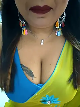 Snapshot of YR-SHIVANI chatting on 6, 3, 2025 YR-SHIVANI online show from 6, 3, 2025