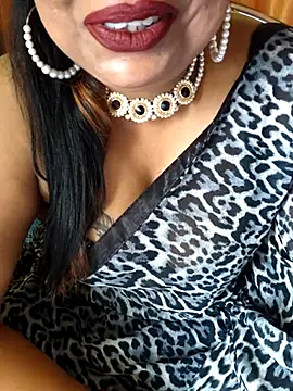 Snapshot of YR-SHIVANI chatting on 17, 3, 2025 YR-SHIVANI online show from 17, 3, 2025