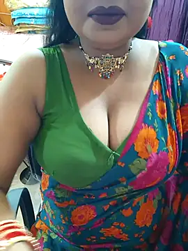 Snapshot of YR-SHIVANI chatting on 11, 9, 2025 YR-SHIVANI online show from 11, 9, 2025