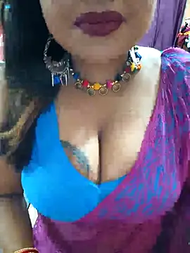 Snapshot of YR-SHIVANI chatting on 23, 9, 2025 YR-SHIVANI online show from 23, 9, 2025