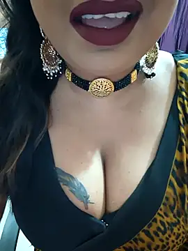 Snapshot of YR-SHIVANI chatting on 16, 10, 2025 YR-SHIVANI online show from 16, 10, 2025