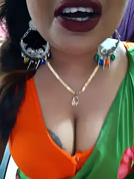 Snapshot of YR-SHIVANI chatting on 31, 10, 2025 YR-SHIVANI online show from 31, 10, 2025