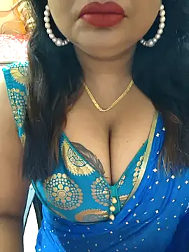 Snapshot of YR-SHIVANI chatting on 5, 11, 2025 YR-SHIVANI online show from 5, 11, 2025