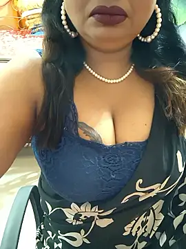 Snapshot of YR-SHIVANI chatting on 16, 11, 2025 YR-SHIVANI online show from 16, 11, 2025