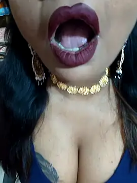 Snapshot of YR-SHIVANI chatting on 3, 12, 2025 YR-SHIVANI online show from 3, 12, 2025