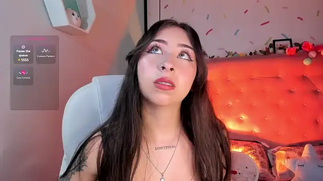 Snapshot of _cloe_martinez chatting on 27, 2, 2025 cloe martinez online show from 27, 2, 2025