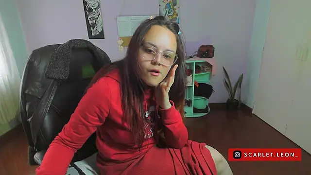 Scarletleon77 online show from 30, 1, 2025