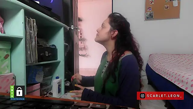 Scarletleon77 online show from 7, 1, 2026