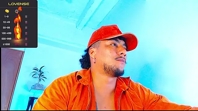 Snapshot of yosoy_enzo2020 chatting on 6, 1, 2025 yosoy enzo2020 online show from 6, 1, 2025