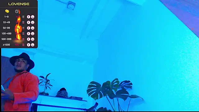 Snapshot of yosoy_enzo2020 chatting on 13, 1, 2025 yosoy enzo2020 online show from 13, 1, 2025