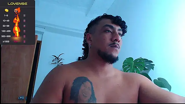 Snapshot of yosoy_enzo2020 chatting on 31, 1, 2025 yosoy enzo2020 online show from 31, 1, 2025