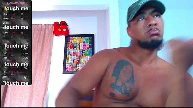 Snapshot of yosoy_enzo2020 chatting on 19, 3, 2025 yosoy enzo2020 online show from 19, 3, 2025