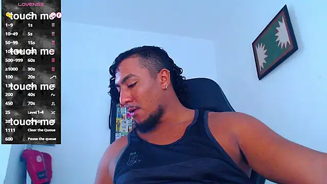 Snapshot of yosoy_enzo2020 chatting on 3, 10, 2025 yosoy enzo2020 online show from 3, 10, 2025