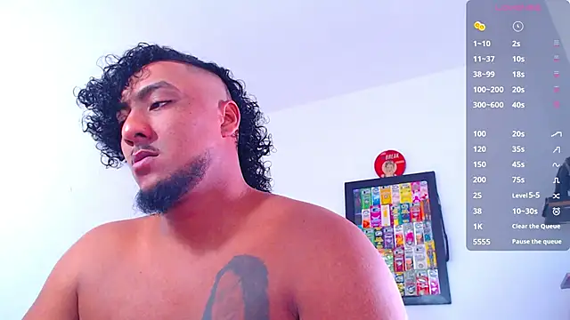 Snapshot of yosoy_enzo2020 chatting on 7, 10, 2025 yosoy enzo2020 online show from 7, 10, 2025