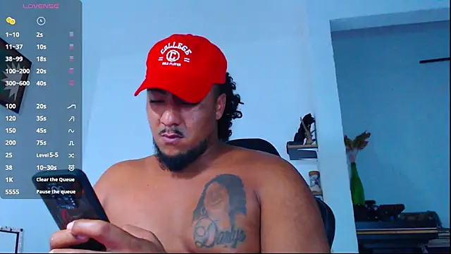 Snapshot of yosoy_enzo2020 chatting on 16, 10, 2025 yosoy enzo2020 online show from 16, 10, 2025