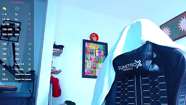 Snapshot of yosoy_enzo2020 chatting on 8, 11, 2025 yosoy enzo2020 online show from 8, 11, 2025