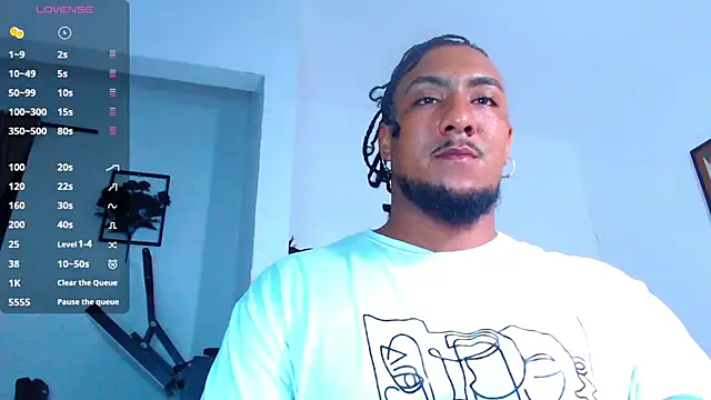 Snapshot of yosoy_enzo2020 chatting on 9, 11, 2025 yosoy enzo2020 online show from 9, 11, 2025