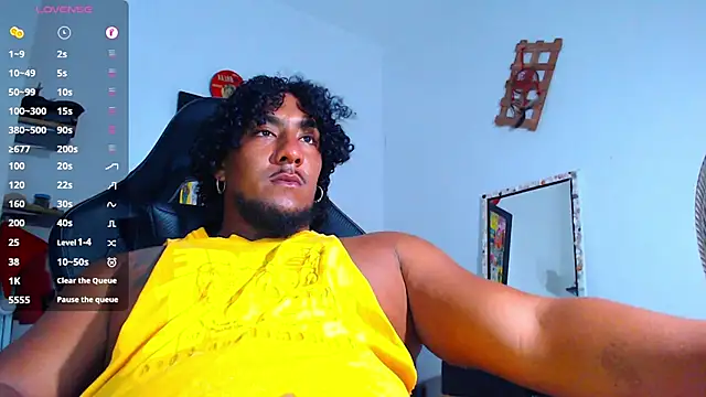 Snapshot of yosoy_enzo2020 chatting on 18, 11, 2025 yosoy enzo2020 online show from 18, 11, 2025