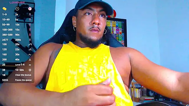 Snapshot of yosoy_enzo2020 chatting on 19, 11, 2025 yosoy enzo2020 online show from 19, 11, 2025