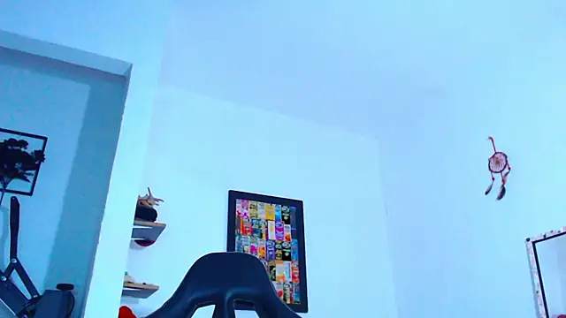 Snapshot of yosoy_enzo2020 chatting on 24, 11, 2025 yosoy enzo2020 online show from 24, 11, 2025