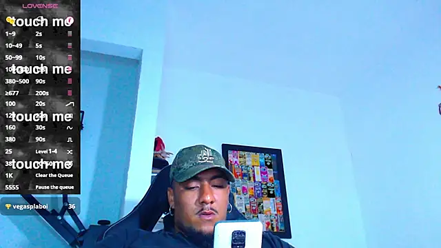 Snapshot of yosoy_enzo2020 chatting on 25, 11, 2025 yosoy enzo2020 online show from 25, 11, 2025