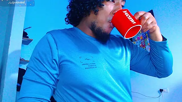 Snapshot of yosoy_enzo2020 chatting on 4, 12, 2025 yosoy enzo2020 online show from 4, 12, 2025