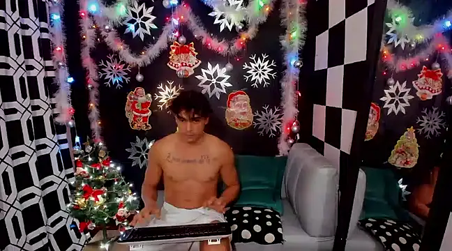 Snapshot of Brunocuttie94 chatting on 4, 1, 2025 Brunocuttie94 online show from 4, 1, 2025