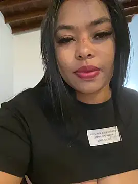 Snapshot of PUSHYLATE chatting on 7, 4, 2026 PUSHYLATE online show from 7, 4, 2026