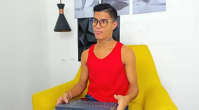 Snapshot of xbrefranco chatting on 18, 2, 2025 xbrefranco online show from 18, 2, 2025