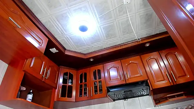 MelissaaCortes online show from 13, 2, 2025