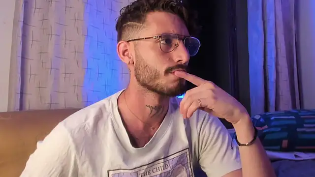 axel giracr online show from 25, 1, 2025