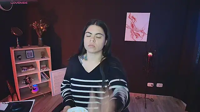  WednesdayFriday  online show from 5, 12, 2024