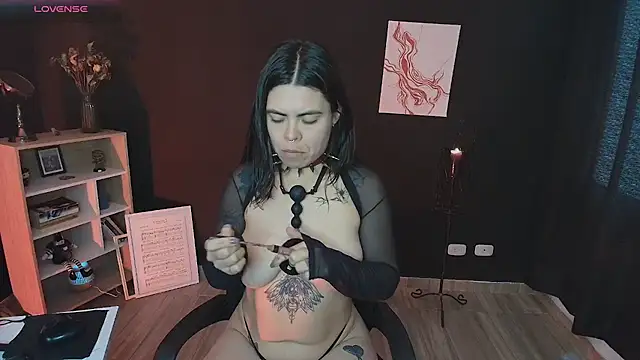  WednesdayFriday  online show from 14, 1, 2025