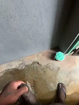 Snapshot of amil93sl chatting on 1, 10, 2025 amil93sl online show from 1, 10, 2025