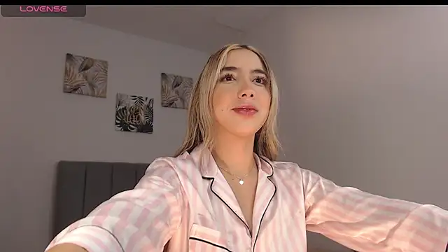 Snapshot of Marian_se chatting on 22, 3, 2026 Marian se online show from 22, 3, 2026