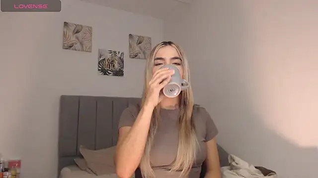 Snapshot of Marian_se chatting on 14, 4, 2026 Marian se online show from 14, 4, 2026