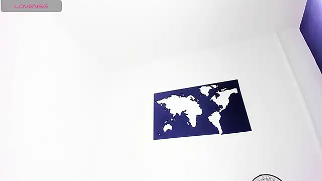 CurvyViolet online show from 9, 12, 2024